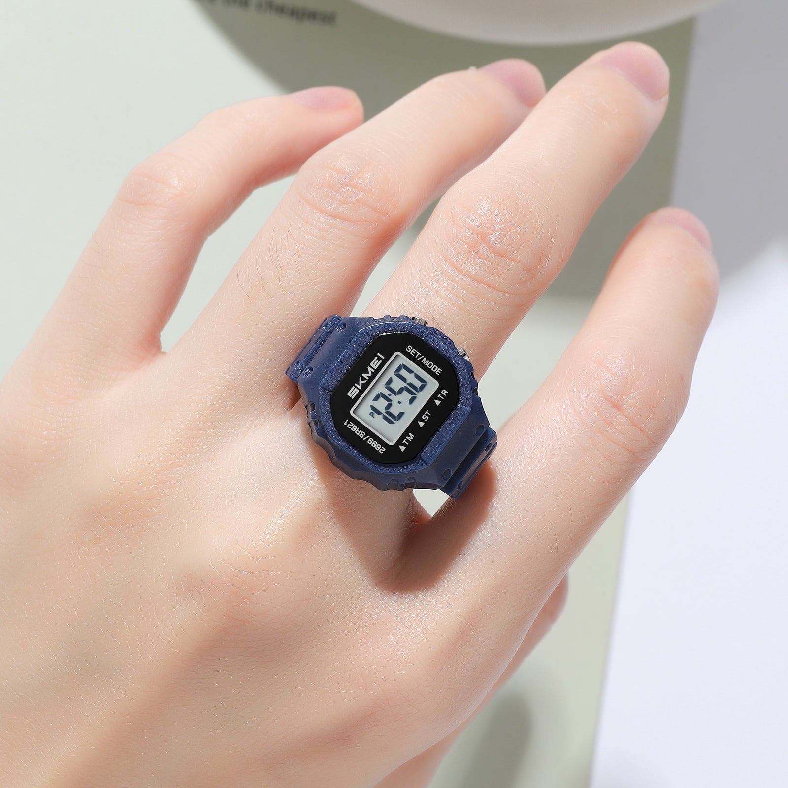 SKMEI Men Women Finger Watch Outdoor digital watch